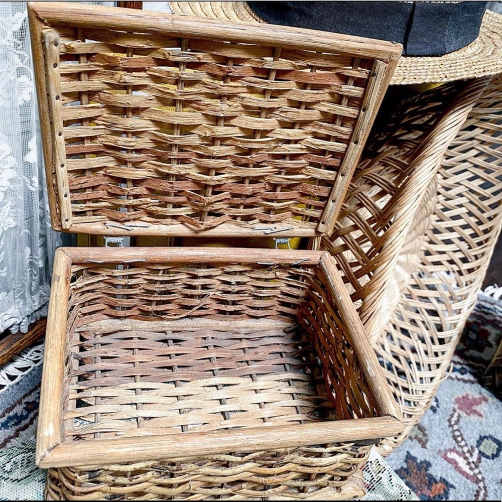Wicker Box - Picture 3 of 3